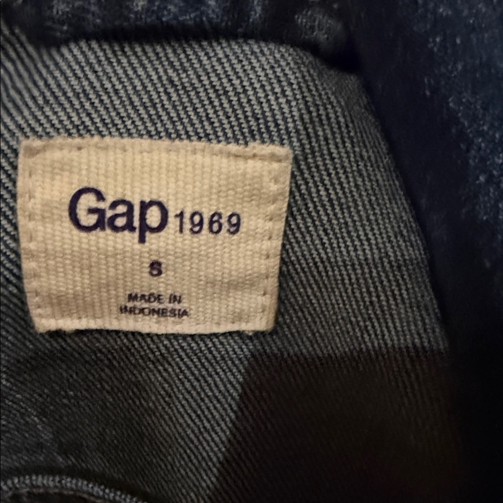 Women's Gap 1969 Dark Indigo Denim Jacket - Tailored Button-Front - Picture 4 of 4